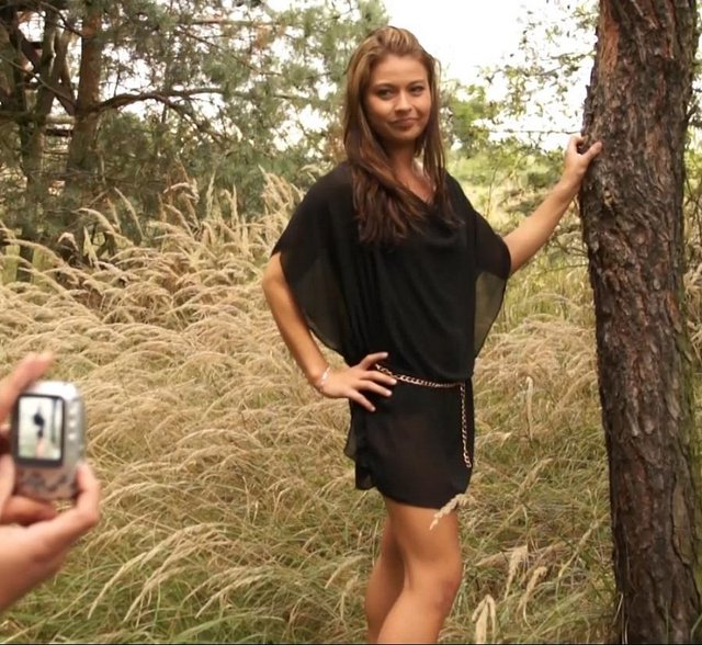 Outdoor Sex With Photographer 1