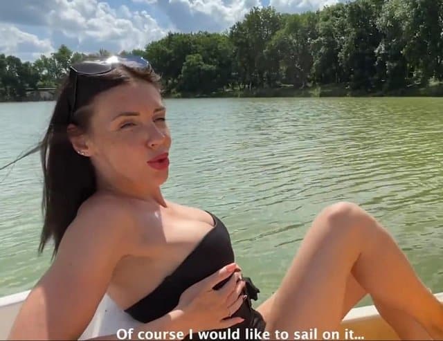 Public Sex On The Lake 25