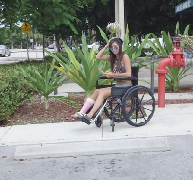 Wheelchair Teen Fuck In The Bus 16