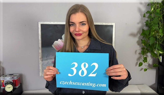 [czechsexcasting] Fibi Euro - Hot Ukrainian babe did everything to get a little job 5