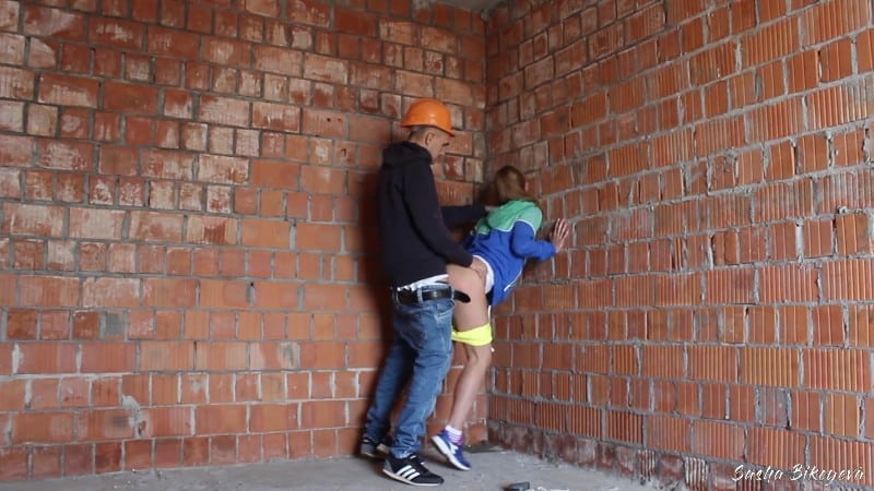 Aleksandra Bikeeva Unexpected Sex At A Construction Site 2