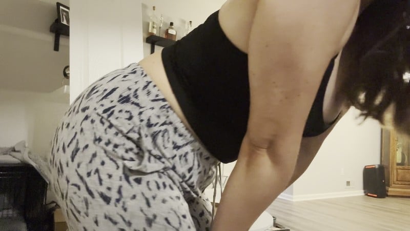 Scarletts Farts - Pov Tied Up! Getting Spit And Farted On 2