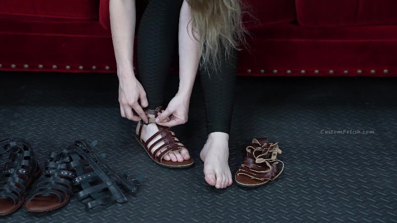 Custom Fetish - Eliana Tries On And Models Sandals - ManyVids 2