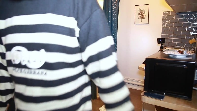 [Manyvids] Real Rencontre - Isabella Both - Caught My Friend Pounding Irish Roommate (2021.05.13) [1080p] 1