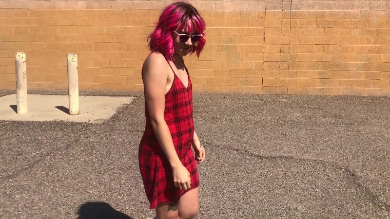 ohhaikitty cute punk girl flashes in public 3