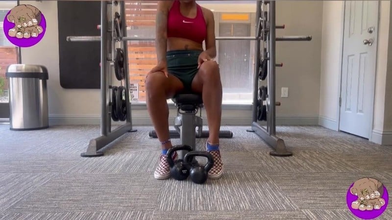 PrettyFeetDontCheat - Sniffing Socks and Shoes at the Gym 21