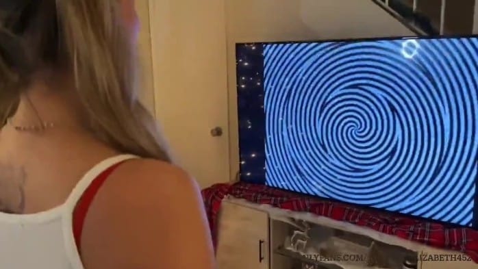 Onlyfans - Victoria Elizabeth - Victoria Seduced By Spirals 1