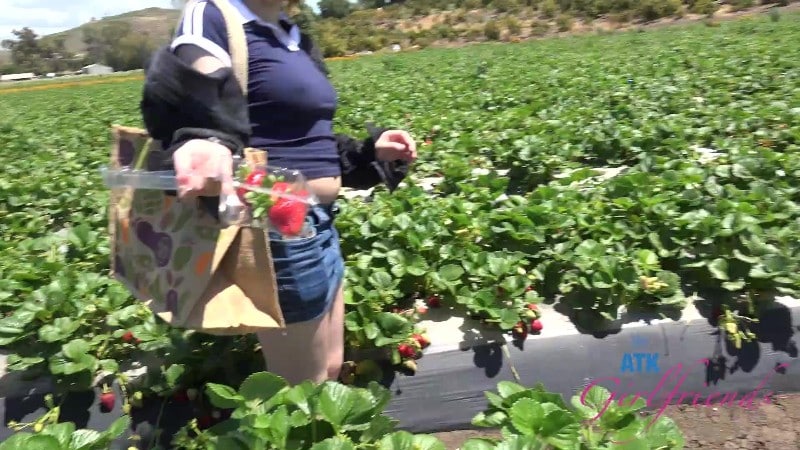 ATKGirlfriends 25 05 26 Selina Imai Farm Date 1 FullHD 2