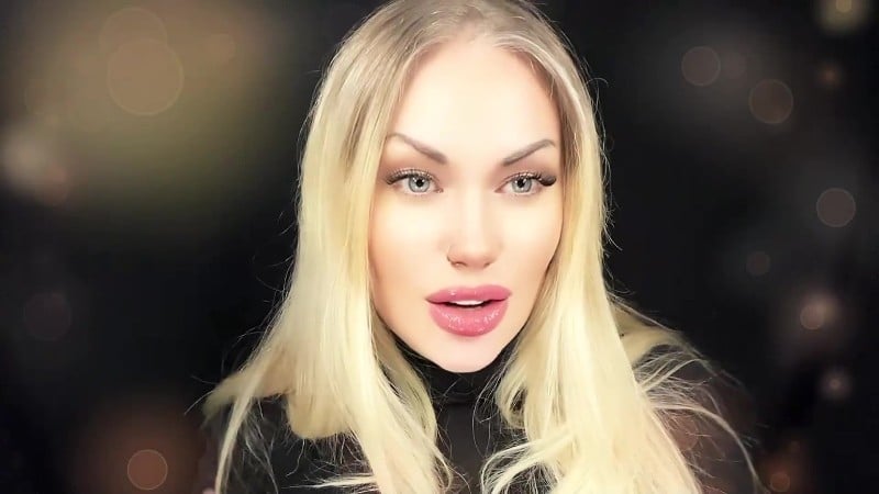 Goddess Misha Goldy Addicted to My Kiss Lip Worship Like Never Before 20