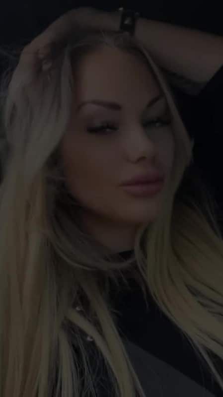 Goddess Misha Goldy Apparently I Didnt Have Enough Study at the Academy New Business and Work Here a 2