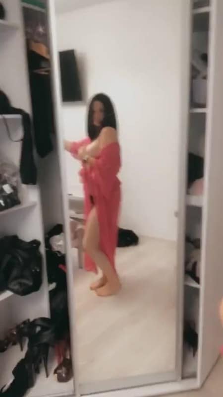 Goddess Misha Goldy Babe Solo Dance 2