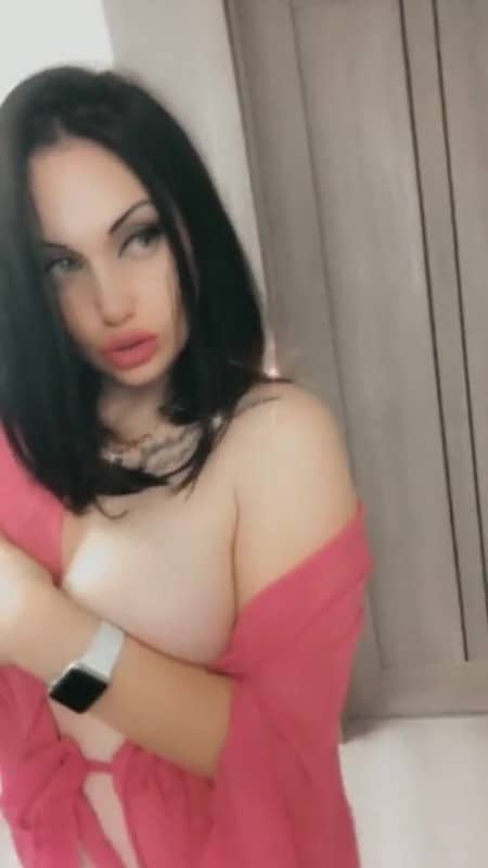Goddess Misha Goldy Babe Solo Showing Her Body 25