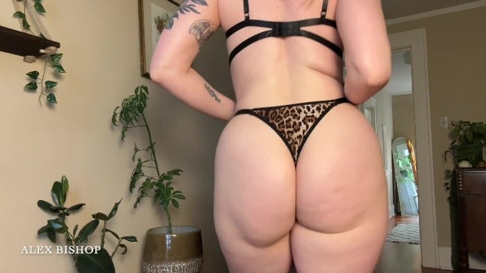 Alex Bishop Thong Song Twerk 5