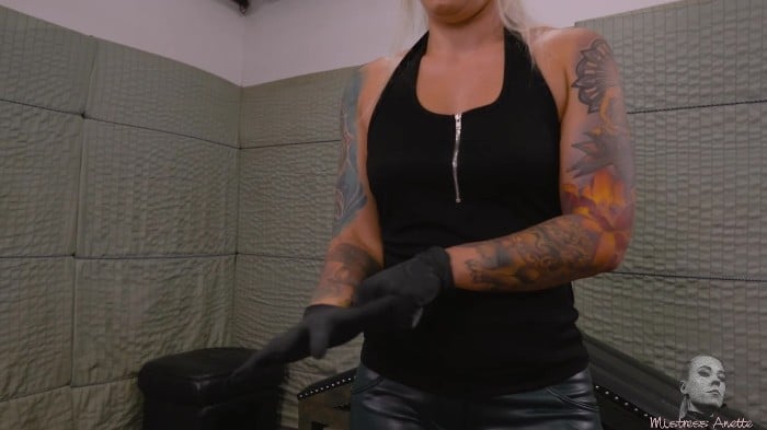 [Cruel Anettes Fetish Store] Mistress Anette - Ballbusting With Ugly Spitting 22.05.2024 [1080p] 5