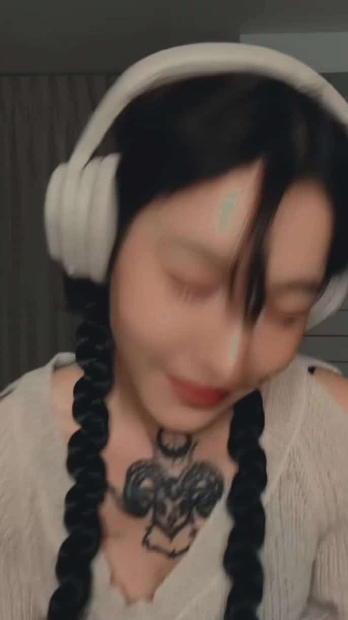 [OnlyFans] Mai Mizuki - 1 Audio - 144 Pics - 38 Vids - @maimizuki - 2024-07-26-2024-11-02 {camwhorders} 3