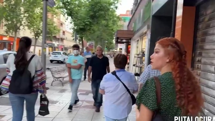 [PutaLocura] Marina Gold - Marina's Cumwalk Through Madrid (2025-05-14) [720p] 2