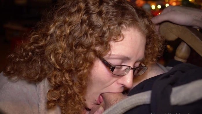 Redhead Milf Ivy Swallows Hubby's Cum As An Early Holiday Gift 5