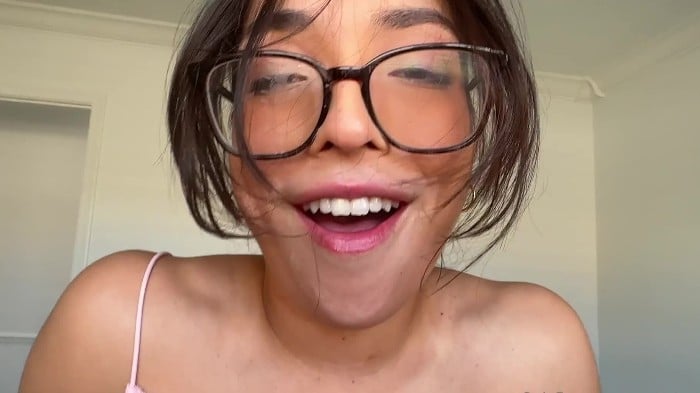 [ScottStark-Householdfantasy] Madison Wilde - Napping Step Daughter Gets A Creampie 2025 [1080p] 4