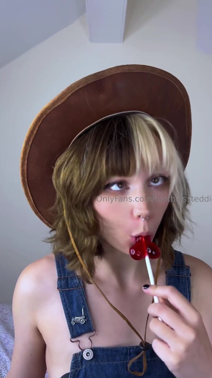 [OnlyFans] Teddie - 204 Pics - 15 Vids - @toothlessteddie - 2022-06-08-2024-12-08 {camwhorders} 1