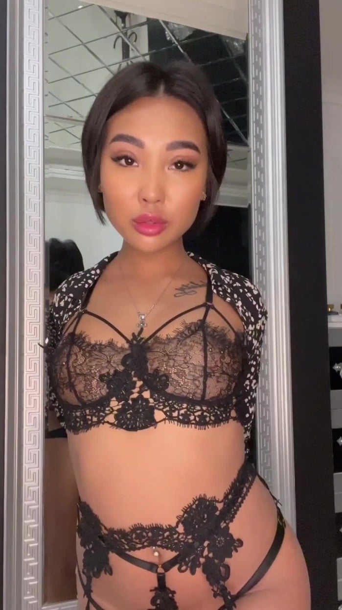 [OnlyFans] Yami Yoki - 303 Pics - 68 Vids - @yamiyoki - 2021-11-09-2024-12-16 {camwhorders} 6