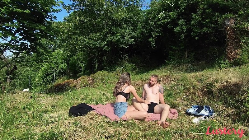Lustery E1778 Olivia And Timo Sunny Self-Service FullHD 2