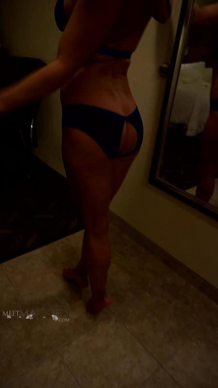 MeetMadden 22 05 11 Crotchless Lace XXX VERTiCAL 1080p 29