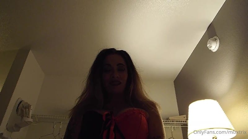 Mizxtrix - Real Doms Eat Ass 2