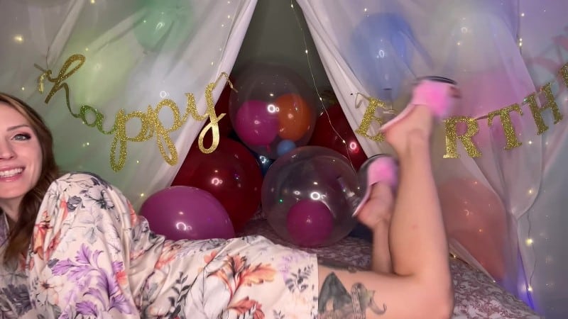 SneezeGoddess - Getting Ready for My Birthday This Week 2