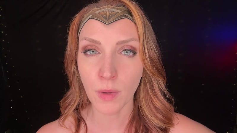 SneezeGoddess - Super Hero Succumbs with Wonder in Her Eyes 4