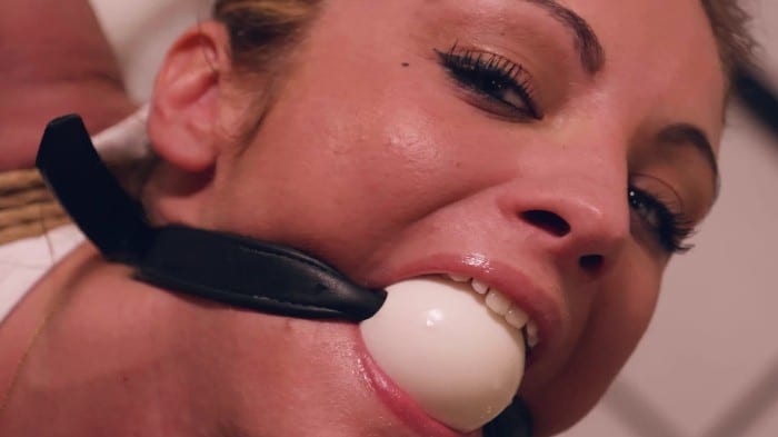 Alba Zevon - Extreme Hogties 2