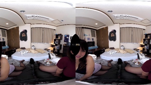 [CLVR-078] When I Went To A Bar Alone, I Was Picked Up By Two Plump, Big-Breasted, Big-Assed Housewives And Ended Up Sharing A Table With Them. (4k Vr / 2048p) 4