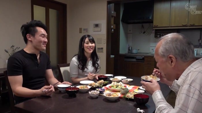 [GVG-745] A Wife And Her Father-In-Law. Intimate Creampie Sex. - Natsu Rian (1080p) 26