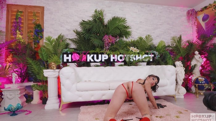 [HookupHotshot.Com] Little Puck Bts 2160p 4