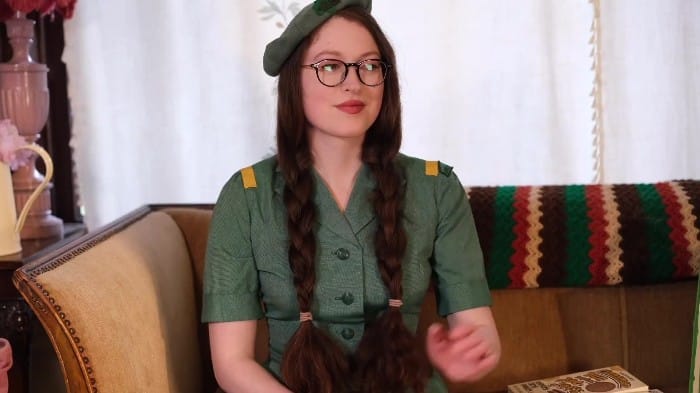 [ManyVids] - 1 Girl Scout Leader Sells More Than Cookies - Madamebeatrix [1080p] 12