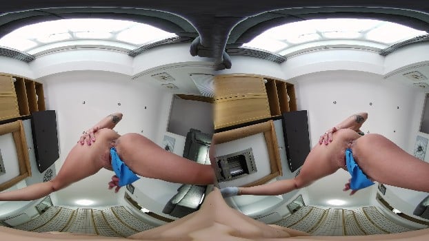 [JimmyDrawsVR] Katt Noir - Facesitting With Panty Stuffing (original 8k Hq) 4