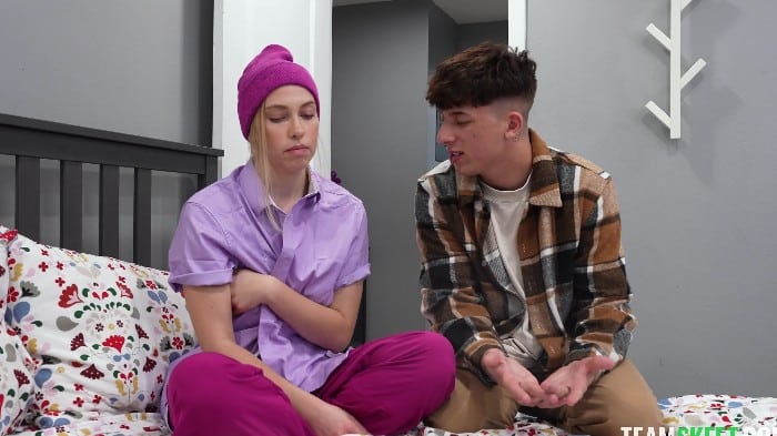 Tomboyz - Khloe Kapri, Penelope Reed - "stepmom's Nipple Clamps?!" Tomboy's Unexpected Threesome (june 29, 2025) [2160p] 24