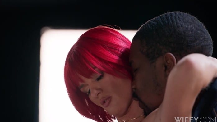 [Wifey.Com] Samantha Sinz - Samantha And Gus - Redheaded Hotwife Goes Crazy For Bbc (june 14, 2025) [720p] 2