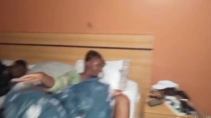 [Fukalistic] Sneaky Ella Fucked Her Bestie's Husband And Got Anal Strecthed (480p) 4