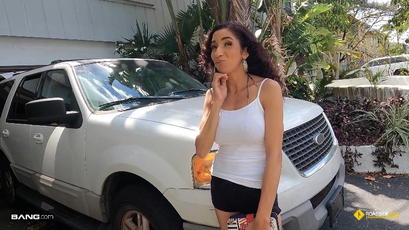 Bang RoadSideXXX 25 07 18 Ginger Bytes Ex-Cheerleader Ginger Bytes Gets Tricked Into Fucking In Her Garage 4k/1080 1