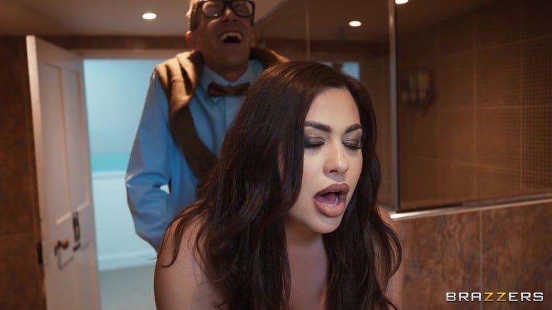 [BrazzersExxtra | Brazzers] 25 07 12 Gina Varney And Coco Rains Well You Never Let Me Do That FullHD 6