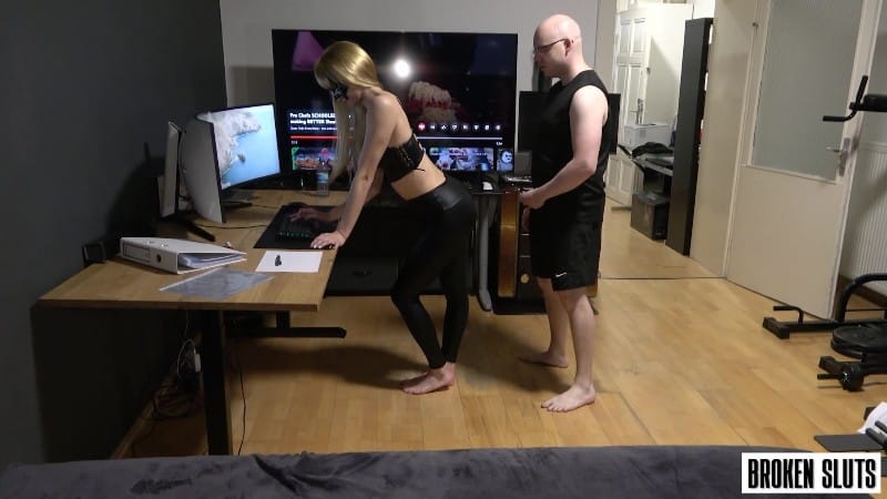 BrokenSluts 25 07 11 Ana Lingus FullHD 1