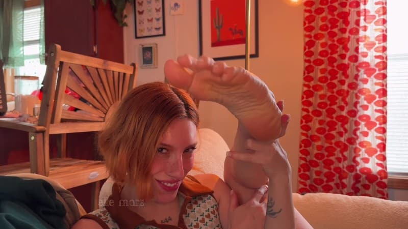 Elle Marz - Stoner son humiliated by mommy 2