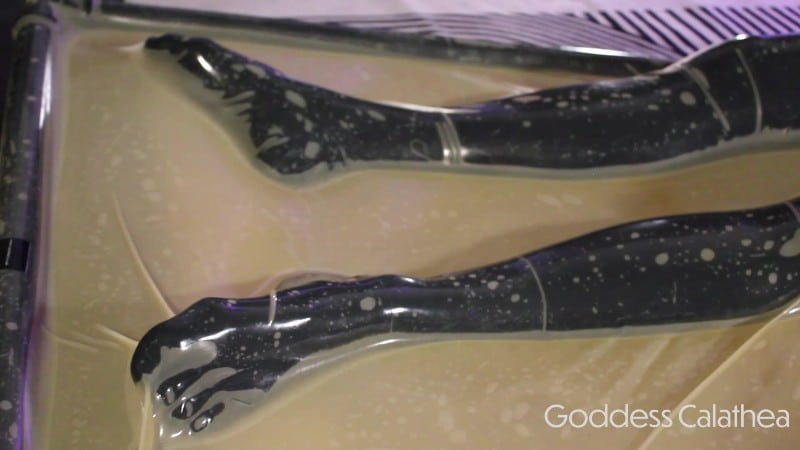 Goddess Calathea Rubber doll is made to cum inside vacbed 2