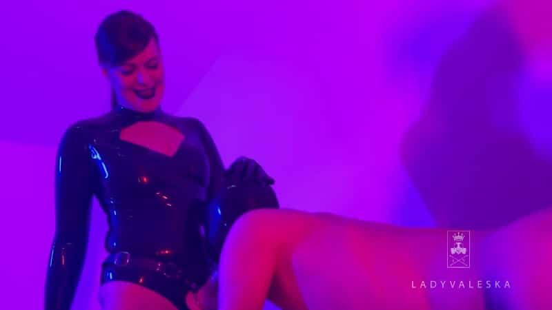 Lady Valeska - Latex Dommes Spitroast Their Slut 7