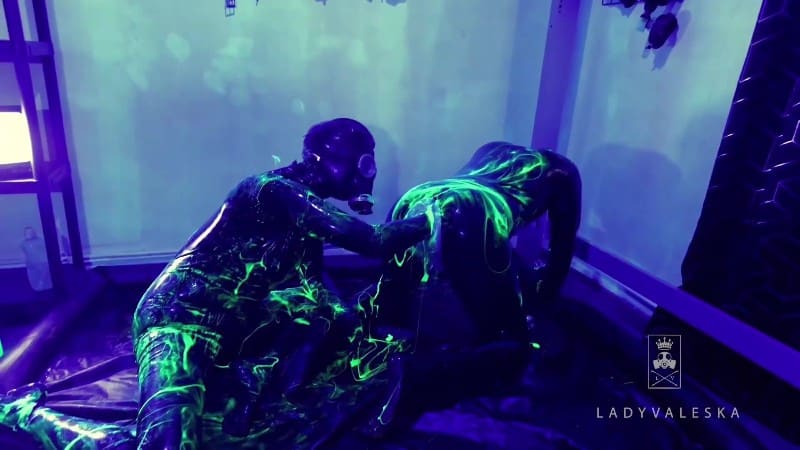 Lady Valeska - Rubber Double Fisting With Uv Slime 1