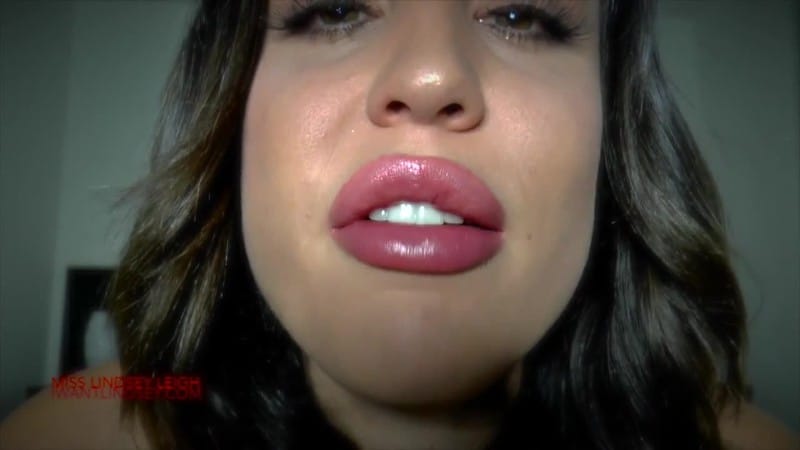Lindsey Leigh - Perfect Lips Get You Off 2