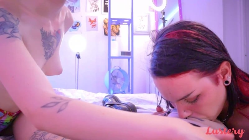 Lustery E1811 Moxy And Verve A Babe Between Us With Emilia Dagger FullHD 2