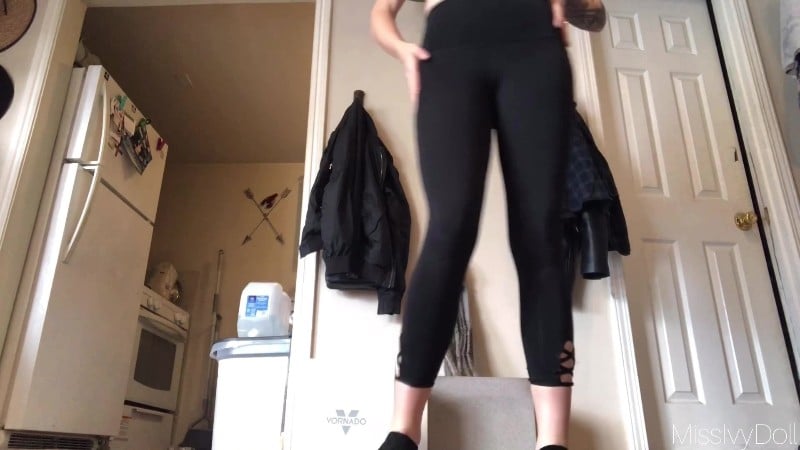 MissIvyDoll - Leggings Workout Cum 1