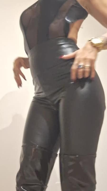 Miss Lady Chantal - Leather Goddess 1