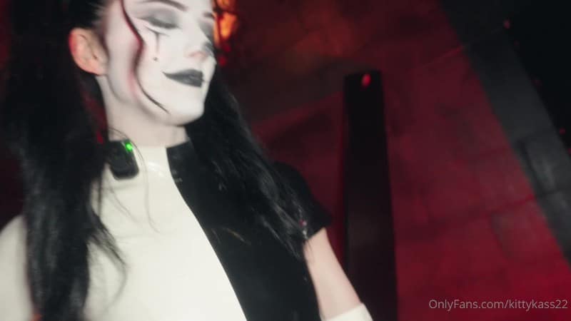 Mistress Kassy - Some Fun With My Pet 5